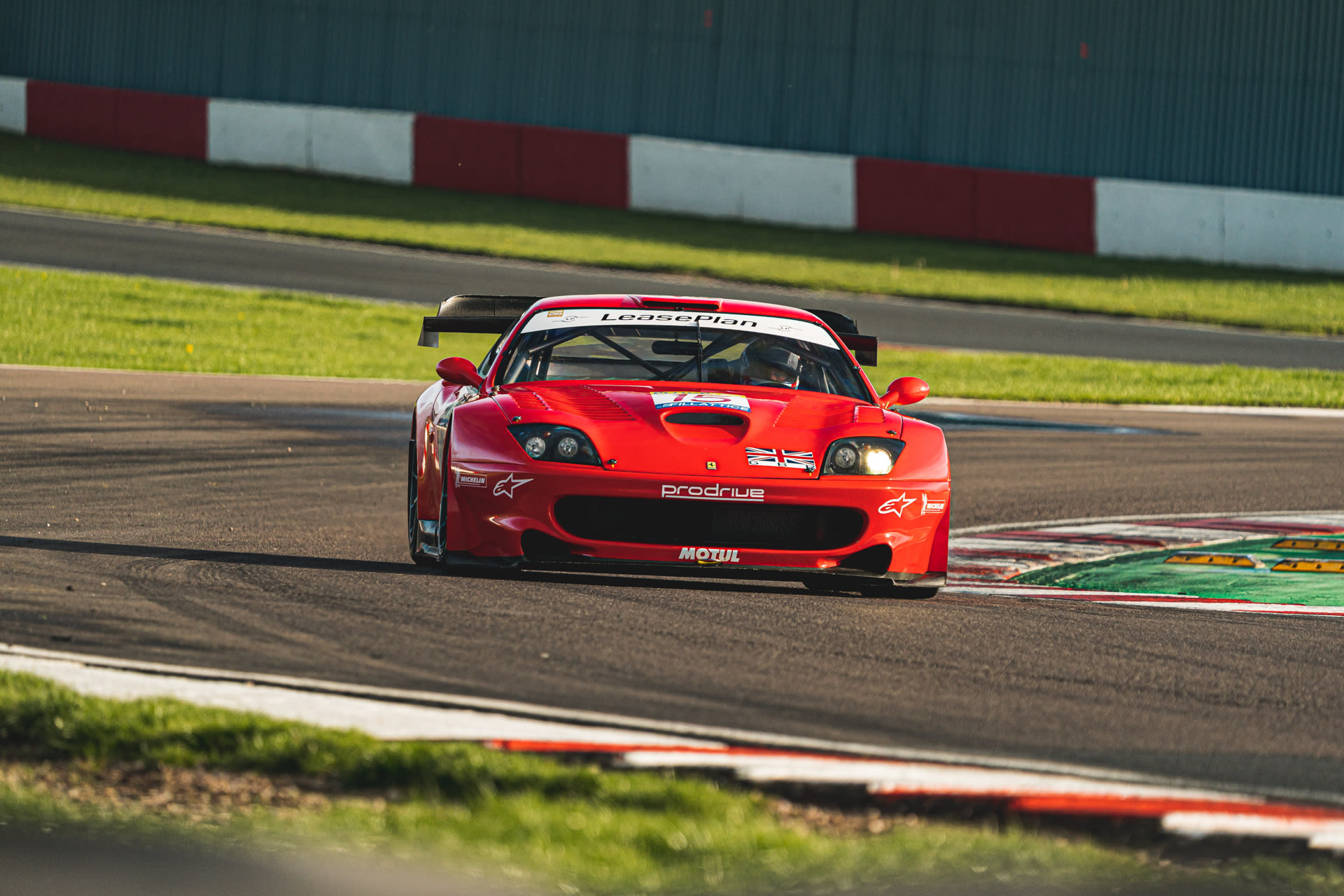 2000 Ferrari 550 Maranello Prodrive | Girardo & Co